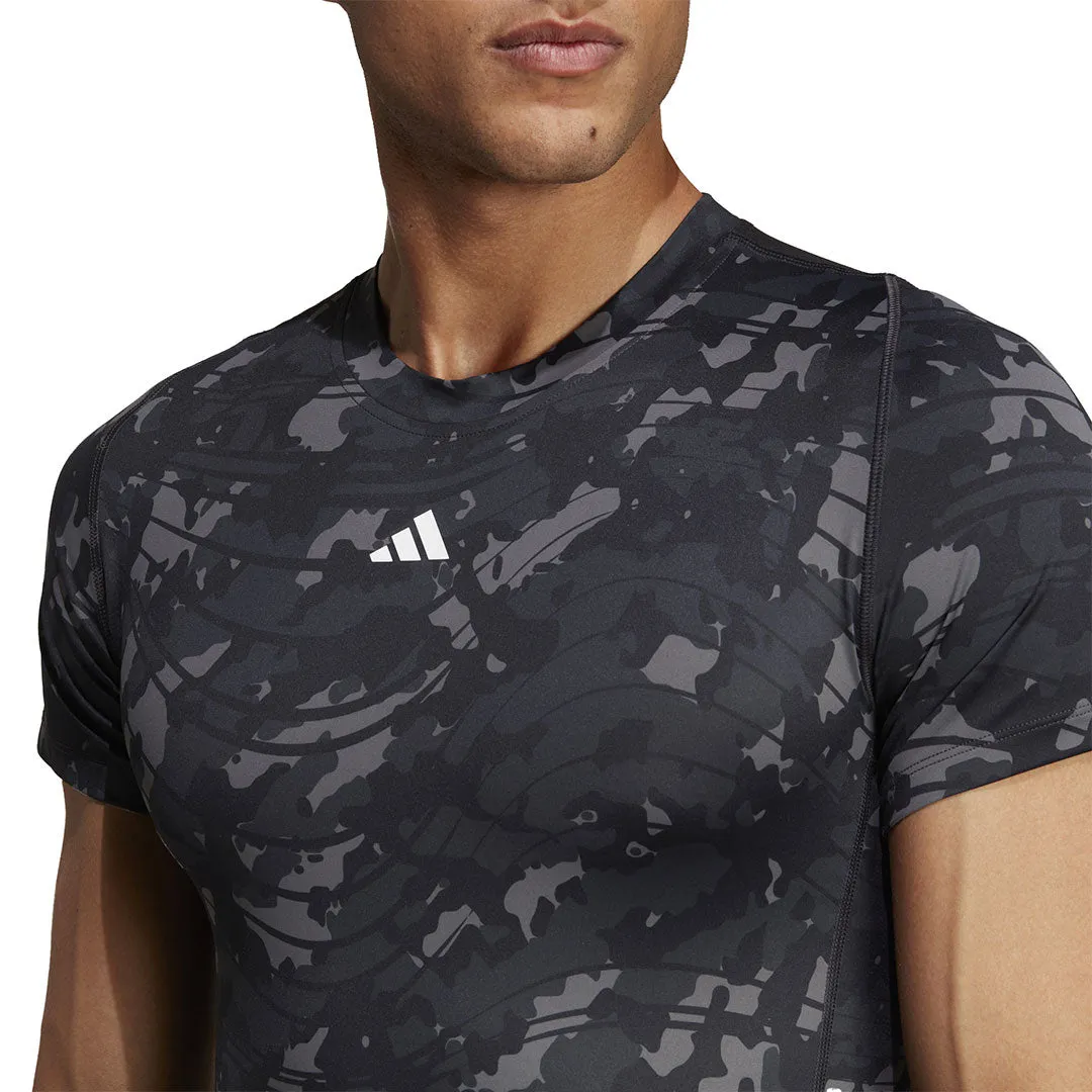 adidas - Herren Techfit Allover Print Trainings-T-Shirt (HS9811)