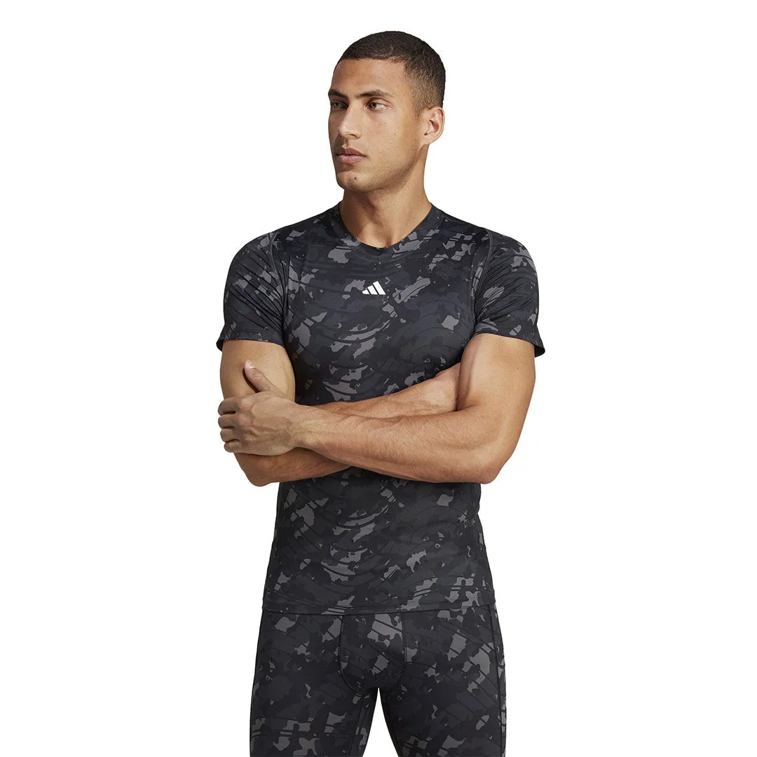 adidas - Herren Techfit Allover Print Trainings-T-Shirt (HS9811)