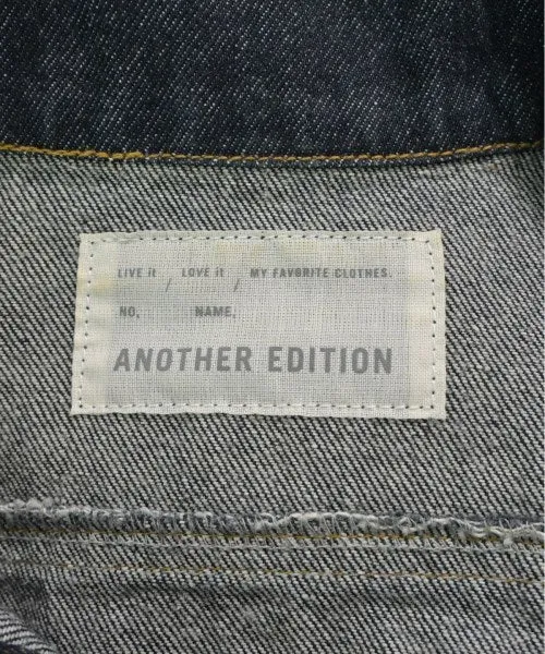 EINE WEITERE AUSGABE Denim-Jacken