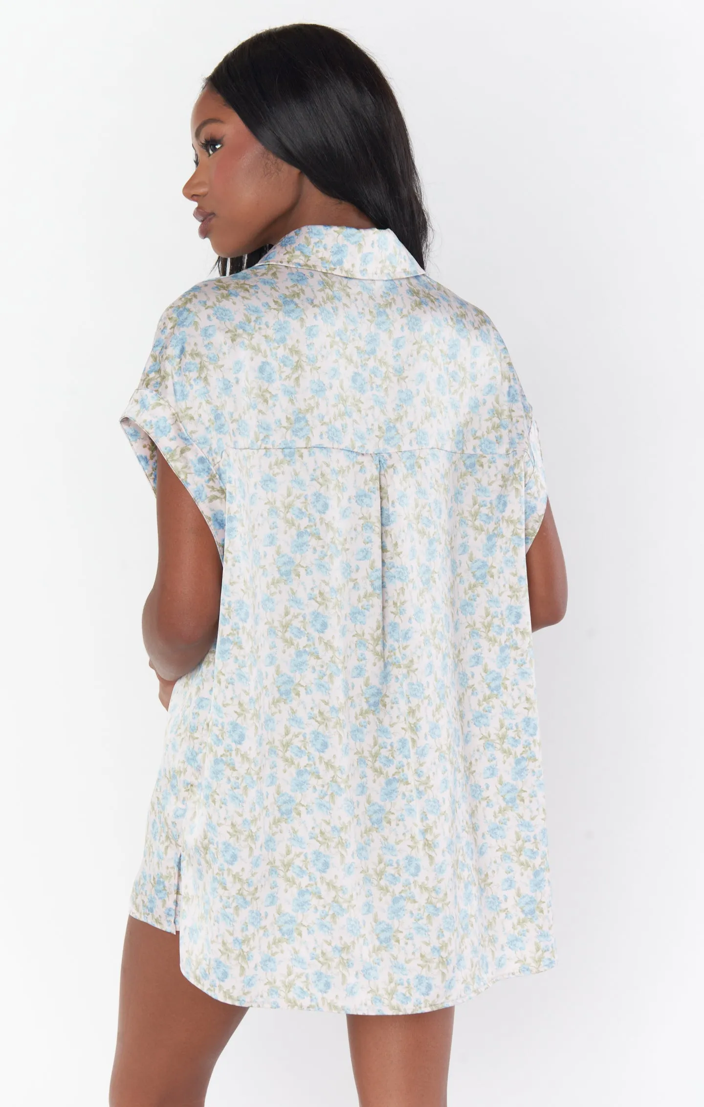 Best Day Button Up ~ Bezaubernde Rose Luxe Satin