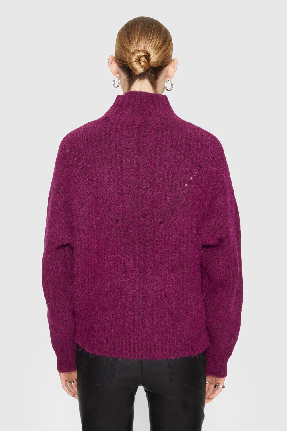 Caroline Pullover