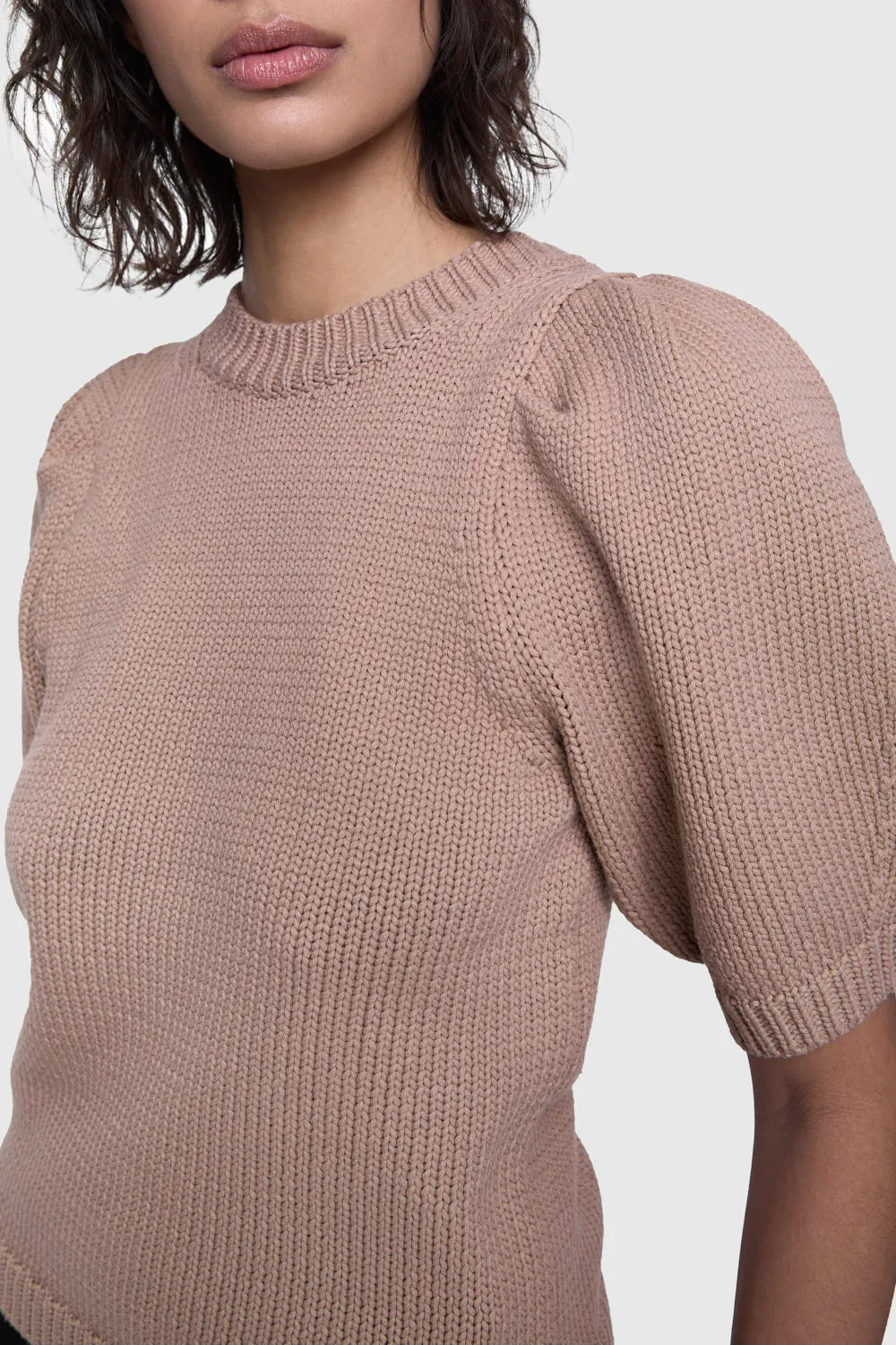 Celeste Kurzarmpullover
