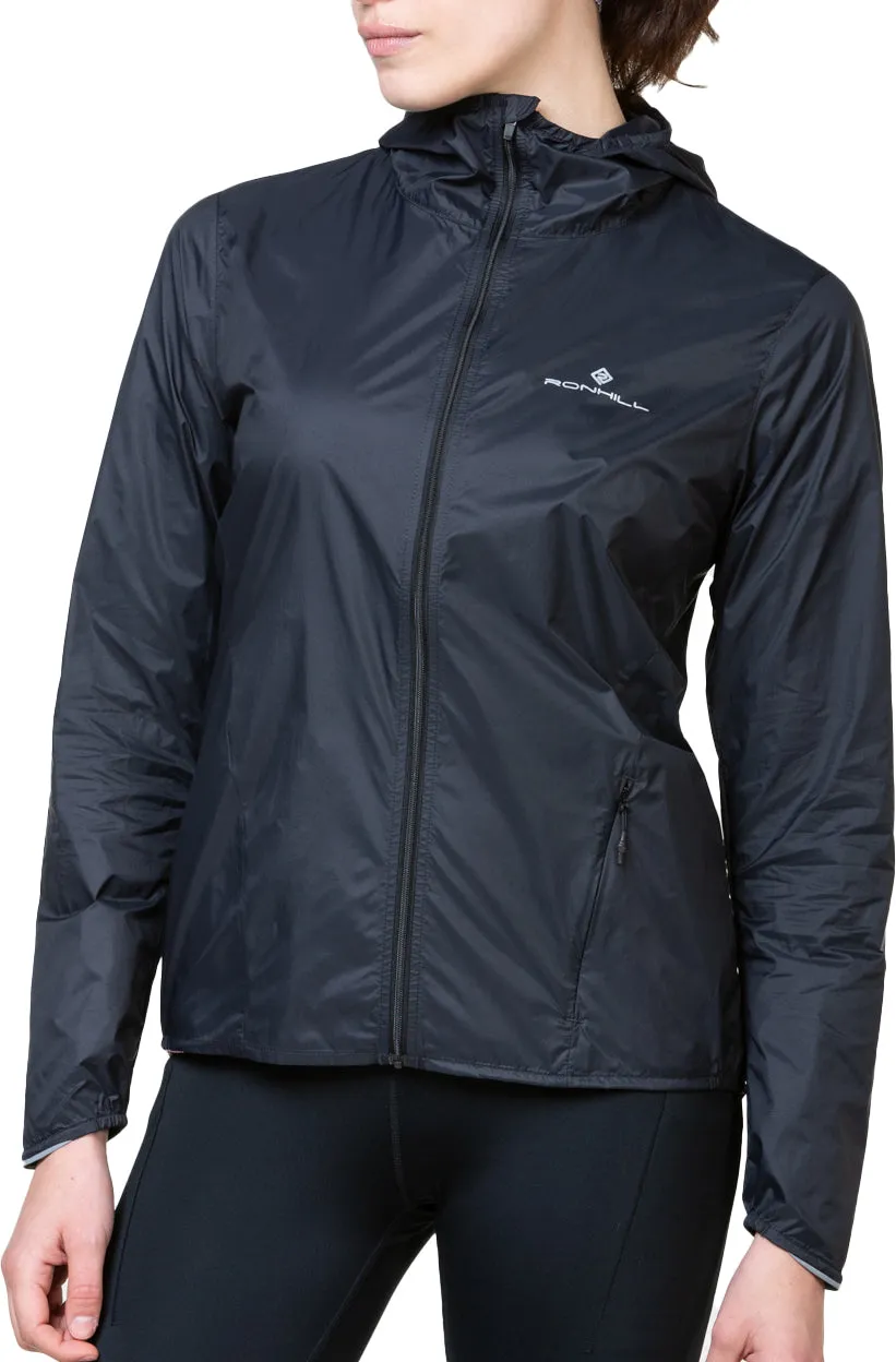 Bekleidung Ronhill Damen Ronhill Tech All Terrain Laufjacke für Damen - Schwarz