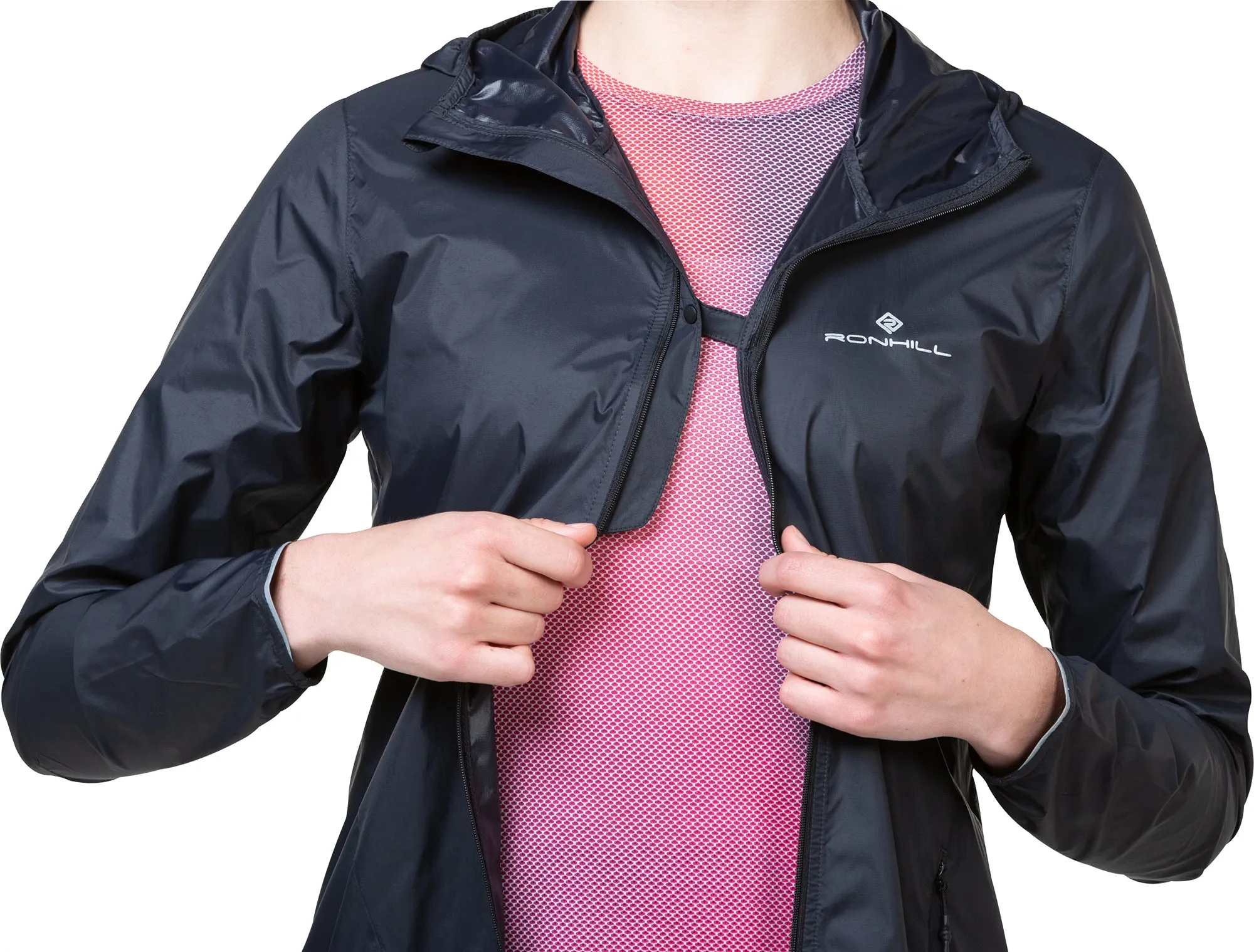 Bekleidung Ronhill Damen Ronhill Tech All Terrain Laufjacke für Damen - Schwarz