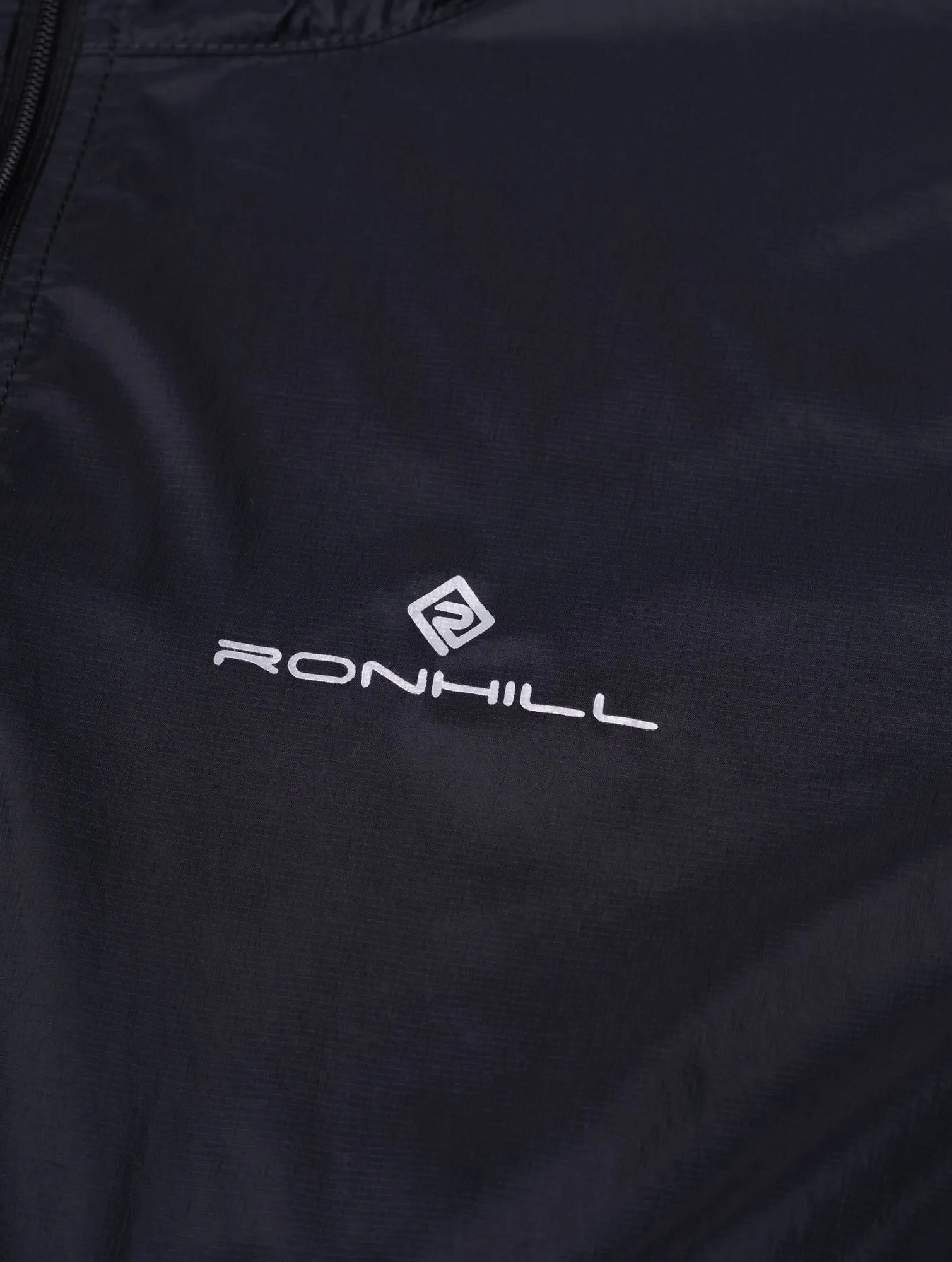 Bekleidung Ronhill Damen Ronhill Tech All Terrain Laufjacke für Damen - Schwarz