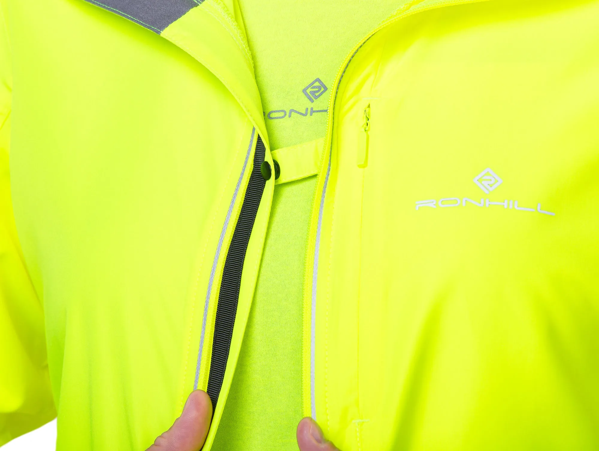 Kleidung Ronhill Damen Ronhill Tech Reflect Laufjacke für Damen - Gelb