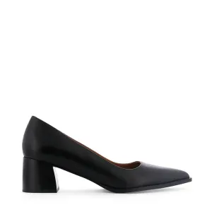 EOS Auris Schwarze Schuhe_Eos
