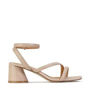 EOS Petricia Nackte Schuhe_Eos