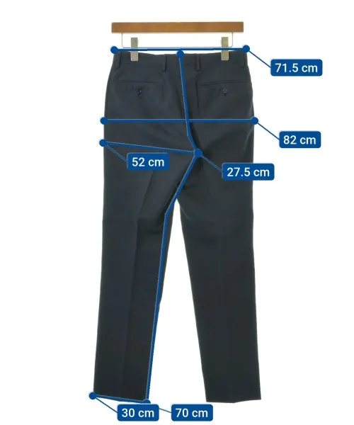 grünes Label entspannende Businessanzüge