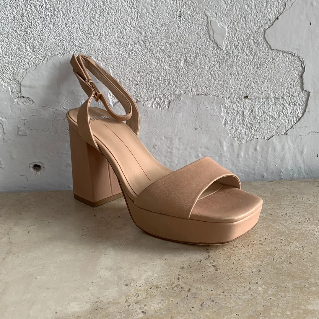 Mollini Praze Nackte Schuhe_Mollini
