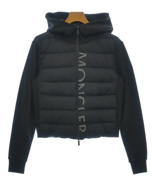 MONCLER Daunenjacken/Westen