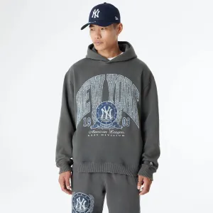 New Era Sweatshirts und Hoodies New York Yankees Übergroß Essential Dunkelgrau Übergroßer Pullover Hoodie