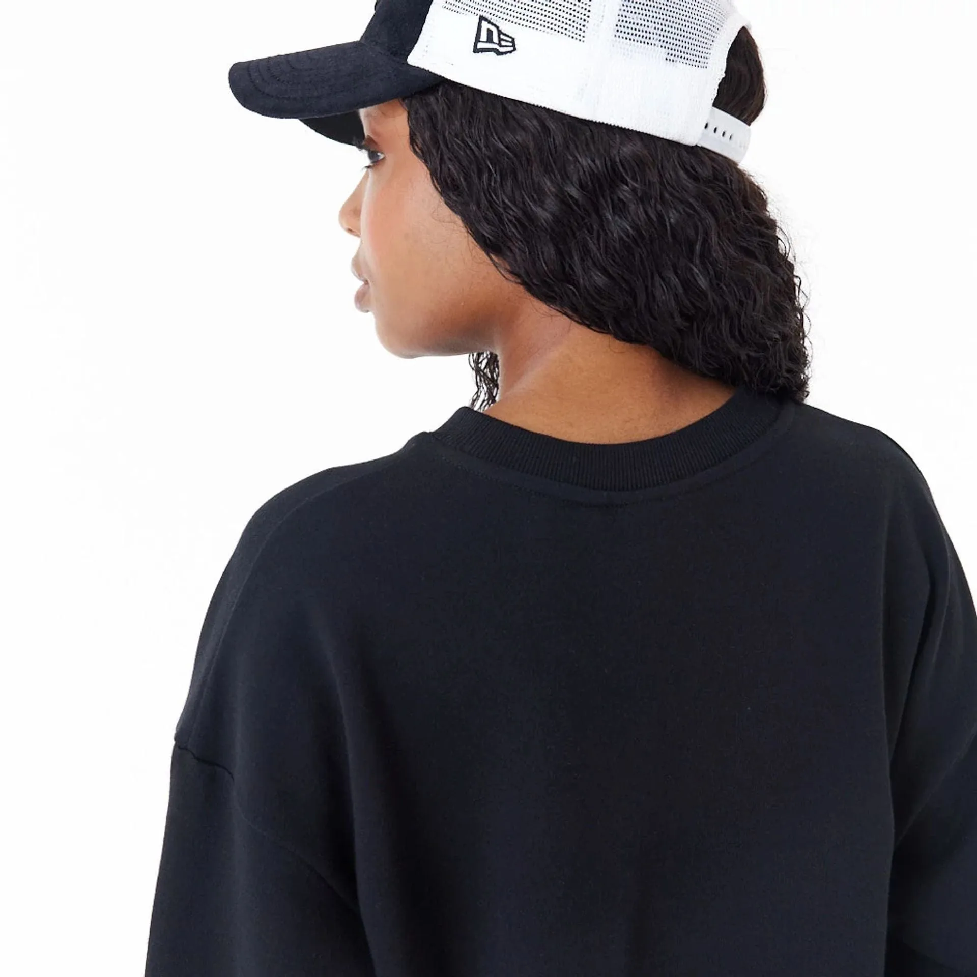 New Era Sweatshirts und Hoodies New York Yankees Damen MLB Lifestyle Schwarzes Cropped Crewneck Sweatshirt