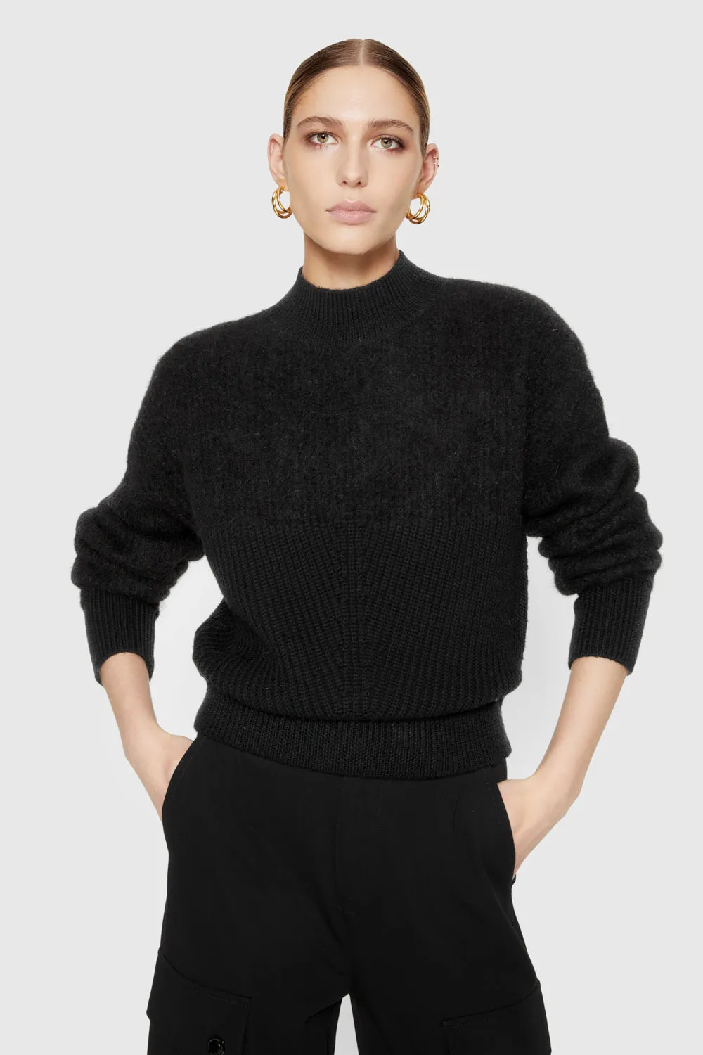 Priscilla Zweitextur-Pullover