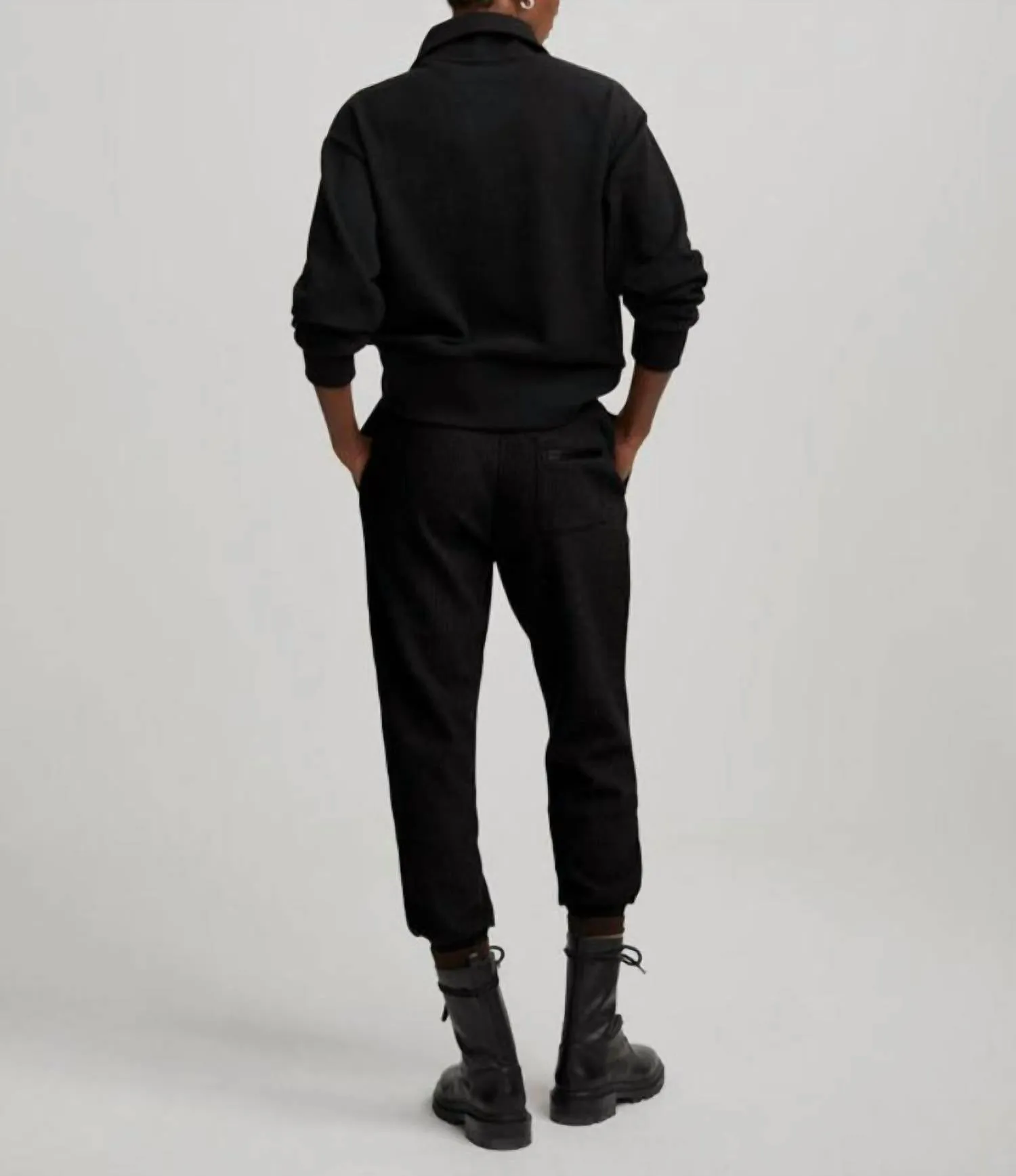 Russell Sweathose In Schwarz