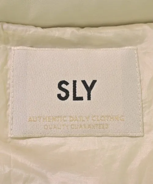 SLY Daunenjacken/Daunenwesten