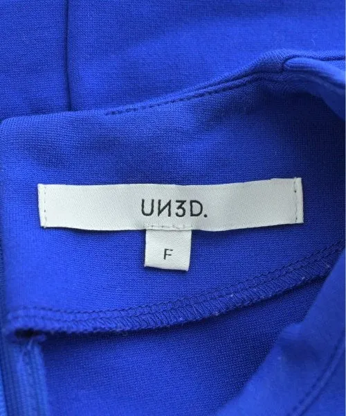 UN3D. T-Shirts/Oberteile