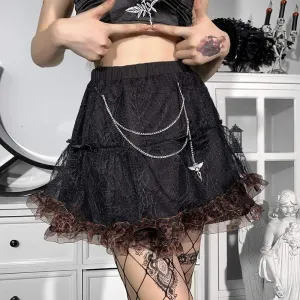 Damen-Gothic-Rock mit zweifarbigem Schichtenlook und Kette