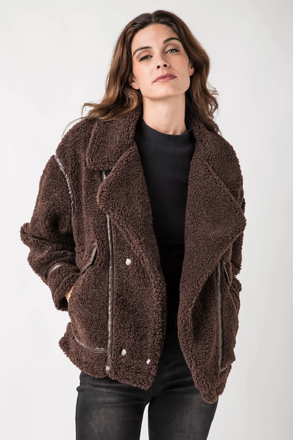 Z Supply Ari Sherpa Mantel